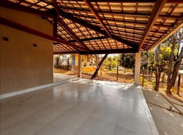Casa · 213m² · 3 Quartos · 5 Vagas · Casa em Condominio Vale Do Luar, Jaboticatubas/MG de 213m² 3 quartos à venda por R$ 890.000,00
