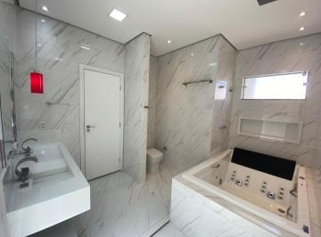 Casa · 219m² · 3 Quartos · 2 Vagas · Casa em Conjunto Habitacional Doutor Antônio Villela Silva, Araçatuba/SP de 219m² 3 quartos à venda