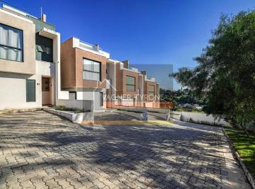 Casa · 170m² · 3 Quartos · 2 Vagas · Casa em Jardim Ana Estela, Carapicuíba/SP de 170m² 3 quartos à venda por R$ 950.000,00