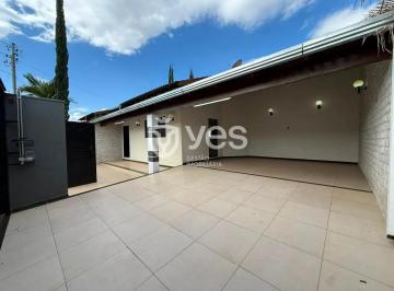 Casa · 10m² · 3 Quartos · Casa em Jardim Europa, Araxá/MG de 10m² 3 quartos à venda por R$ 680.000,00