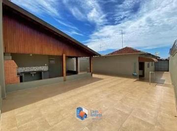 Casa · 291m² · 4 Quartos · 6 Vagas · Casa em Baroni, Barretos/SP de 291m² 4 quartos à venda por R$ 549.000,00