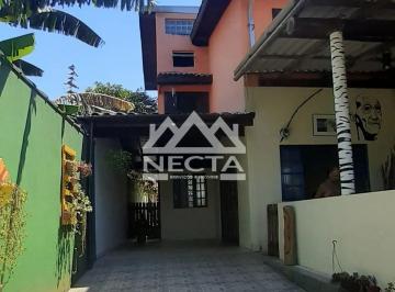 Casa · 222m² · 3 Quartos · 3 Vagas · Sobrado em Martim de Sá, Caraguatatuba/SP de 222m² 3 quartos à venda por R$ 590.000,00