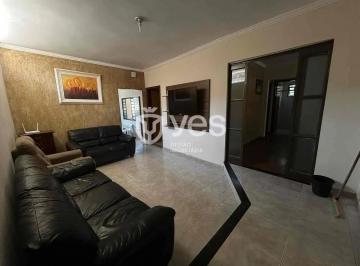 Casa · 260m² · 5 Quartos · 1 Vaga · Casa em Centro, Araxá/MG de 260m² 5 quartos à venda por R$ 800.000,00