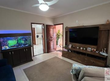 Casa · 200m² · 3 Quartos · 4 Vagas · Casa em Vila Miranda, Sumaré/SP de 200m² 3 quartos à venda por R$ 800.000,00