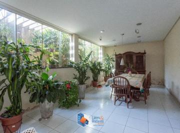 Casa · 311m² · 4 Quartos · 4 Vagas · Sobrado em X, Jaboticabal/SP de 311m² 4 quartos à venda por R$ 699.000,00