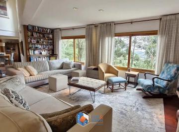 Casa · 350m² · 4 Quartos · 4 Vagas · Casa em Centro, Mairiporã/SP de 350m² 4 quartos à venda por R$ 1.690.000,00
