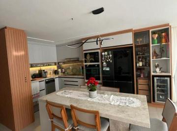 Apartamento · 130m² · 3 Quartos · 3 Vagas · Apartamento em Barreiros, São José/SC de 130m² 3 quartos à venda por R$ 1.690.000,00