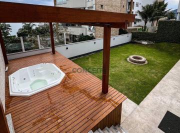 Casa · 262m² · 3 Quartos · 5 Vagas · Casa em João Paulo, Florianópolis/SC de 262m² 3 quartos à venda por R$ 3.290.000,00