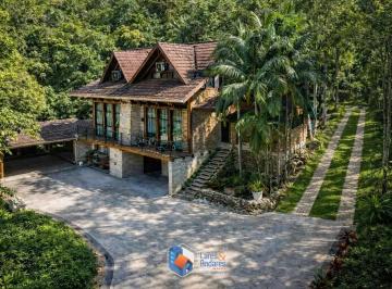 Casa · 392m² · 3 Quartos · 5 Vagas · Casa em Jaraguá 99, Jaraguá do Sul/SC de 392m² 3 quartos à venda por R$ 2.630.000,00