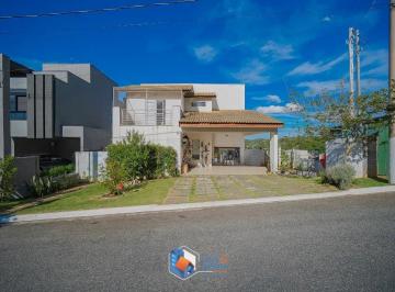 Casa · 272m² · 3 Quartos · 4 Vagas · Casa em Tanquinho, Santana de Parnaíba/SP de 272m² 3 quartos à venda por R$ 1.750.000,00