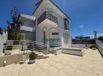 Casa · 457m² · 4 Quartos · 4 Vagas · Casa em Coloninha, Florianópolis/SC de 457m² 4 quartos à venda por R$ 1.750.000,00