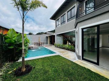 Casa · 400m² · 4 Quartos · 10 Vagas · Casa em Carlos Guinle, Teresópolis/RJ de 400m² 4 quartos à venda por R$ 3.290.000,00