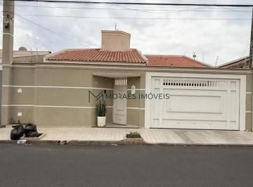 Casa · 187m² · 3 Quartos · 2 Vagas · Casa para venda em Ipanema de 187.00m² com 3 Quartos, 1 Suite e 2 Garagens