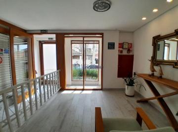 Apartamento · 35m² · 2 Quartos · Apartamento com 02 dormitórios, sala ,cozinha americana área de serviço banheiro