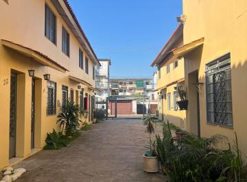 Casa · 45m² · 2 Quartos · 1 Vaga · Casa de Condomínio