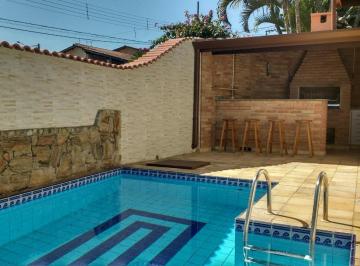 Photo 1 · Belíssima casa co piscina em Atibaia, Bairro Jardim do Lago