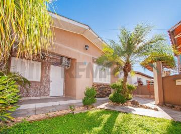 Casa · 124m² · 3 Quartos · 2 Vagas · Casa impecável com 3 dormitórios no bairro Aeroclube, pronta para morar