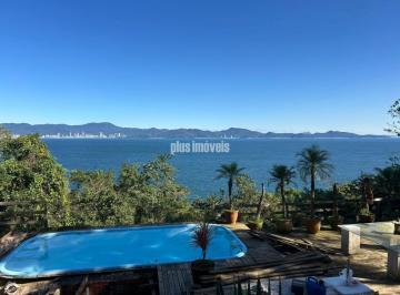 Casa · 400m² · 5 Quartos · 6 Vagas · Residencia de Frente para o Mar 5 Quartos 5 Suítes 6 Vagas em Araça