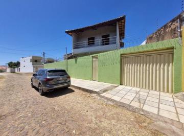 Casa de 3 quartos, Crato · GENERIC_TITLE
