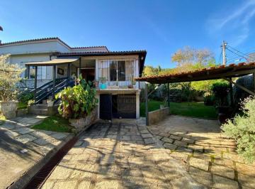 c69768ea35bf2a45e78496db2835bedea83680ff · Casa liner com 2 quartos + dependencia completa à venda, 164 m² por R$ 750.000 - Golfe - Teresópolis