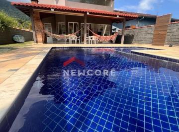 Casa · 300m² · 3 Quartos · 3 Vagas · Casa de condomínio em Rua Arraia - Mar Verde - Caraguatatuba/SP