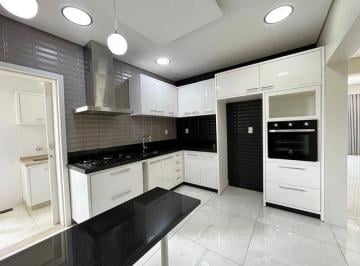 img0 · Apartamento com 3 Quarto(s) e 2 banheiro(s) para Alugar, 118 m² por R$ 4000 / Mês