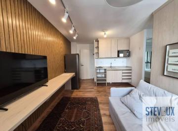 30f8a9b9b68cd8d768bdc3be4d7837743768db86 · Studio com ótima distribuição e repleto de armários em Moema - Fora de Rota