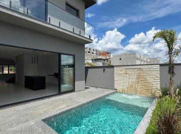 d864c354964b2b019b66f29b8ea8726829425b08 · CASA À VENDA NO PORTAL DOS IPÊS, CAJAMAR | 188 M² | 3 SUÍTES | PISCINA | ALTO PADRÃO