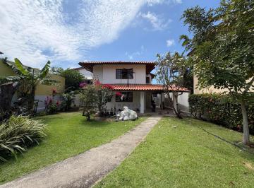 Casa · 200m² · 6 Quartos · 4 Vagas · Casa para Alugar com 6 Quartos e energia Solar - Aldeia Jaguaribe