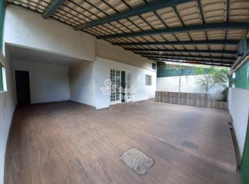Casa · 170m² · 3 Quartos · 4 Vagas · Quadra 36 | Casa 3 Quartos, Suíte, Edícula | Setor Leste Gama