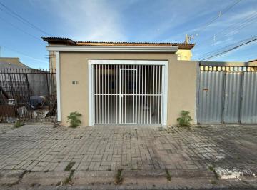 Casa · 50m² · 2 Quartos · 2 Vagas · Casa para alugar em Umbará de 50.00m² com 2 Quartos e 2 Garagens