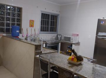 Casa · 240m² · 3 Quartos · 2 Vagas · Casa para venda em Brigadeiro Tobias de 240.00m² com 3 Quartos, 1 Suite e 2 Garagens