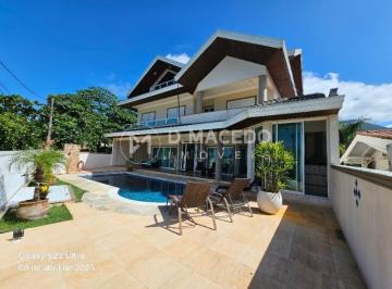 Casa · 375m² · 5 Quartos · 3 Vagas · Casa para venda em Condominio Lagoinha de 375.00m² com 5 Quartos, 5 Suites e 3 Garagens
