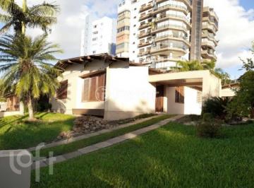 c0f2a549 · Casa, 3 dormitórios, 184.85 m², em Ouro Branco