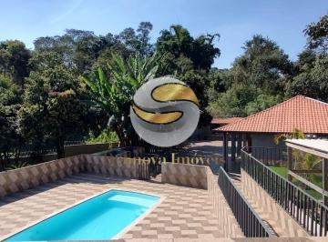 Casa · 300m² · 5 Quartos · 4 Vagas · Casa Térrea Integrada à Natureza com 1.200m² de Terreno no Jardim Colibri!