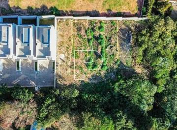 Casa · 170m² · 3 Quartos · 2 Vagas · Casa de Condomínio para venda em Granja Viana de 170.00m² com 3 Quartos, 3 Suites e 2 Garagens