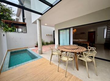 Casa de 3 quartos, São Sebastião · Casa a venda com 3 suítes à venda em Maresias