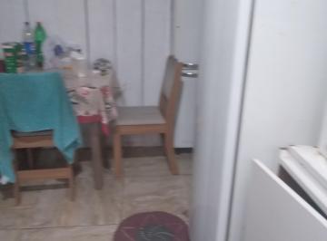 Casa de 3 quartos, Paranaguá · Três casas no mesmo terreno