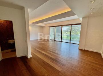 525021nxj.jpg · Apartamento 180m² reformado, 1 por andar, varandão - Leblon