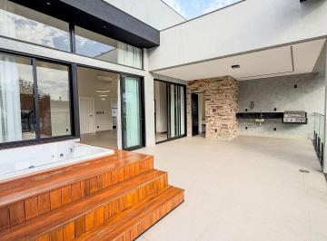 Casa · 240m² · 3 Quartos · 4 Vagas · Casa à venda no bairro Salvaterra - Juiz de Fora/MG