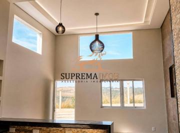 Casa · 1076m² · 3 Quartos · 2 Vagas · Casa com 3 quartos à Venda em Condomínio Fechado em Piedade/SP