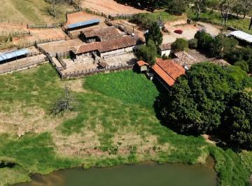 Foto 01 · FAZENDA DE 114 HECTARES, BOA DE ÁGUA C/ CURRALAMA DE PEDRA À VENDA EM PIRACEMA/MG