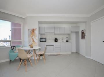 Apartamento de 2 quartos, Curitiba · Apartamento com 2 dormitórios, sendo 1 suíte, no Edifício Moretti