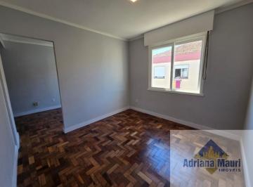Living · Apartamento à venda em Porto Alegre-RS, Jardim Leopoldina: 1 quarto, 1 sala, 1 banheiro, 30,49 m² de