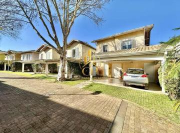 Casa · 218m² · 4 Quartos · 3 Vagas · CASA À VENDA NO CONDOMÍNIO RESERVA GRANJA VIANNA, CONFORTO E PRIVACIDADE