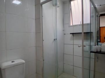 Apartamento de 2 quartos, Paranoá · Apartamento 2 qts reformado bem localizado