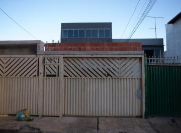 Casa de 4 quartos, Samambaia · Casa na QS 316 — Espaço, Conforto e Área de Lazer Completa