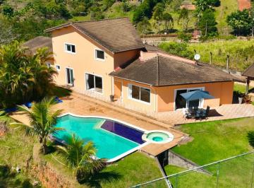 Rural de 2 quartos, Santa Isabel · CASA NO CAMPO 4 SUITES 2 QUARTOS , AREA DE 6 MIL METROS COM LINDA PISCINA QUADRA POLIESPORTIVA