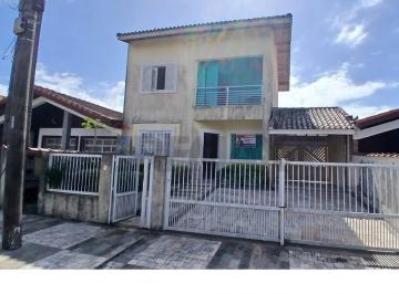 Casa · 161m² · 3 Quartos · 3 Vagas · Sobrado à Venda: Oportunidade em Peruíbe, SP!