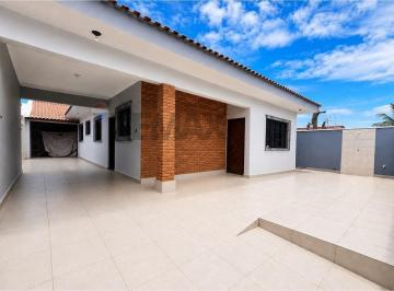 Casa · 146m² · 3 Quartos · 4 Vagas · Casa 3 dormitórios,  "pé na areia", apenas 200 m2 do mar no Jardim Suarão - Itanhaém/SP